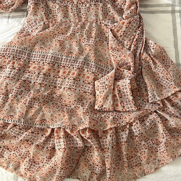 Dress - Picture 4 of 4